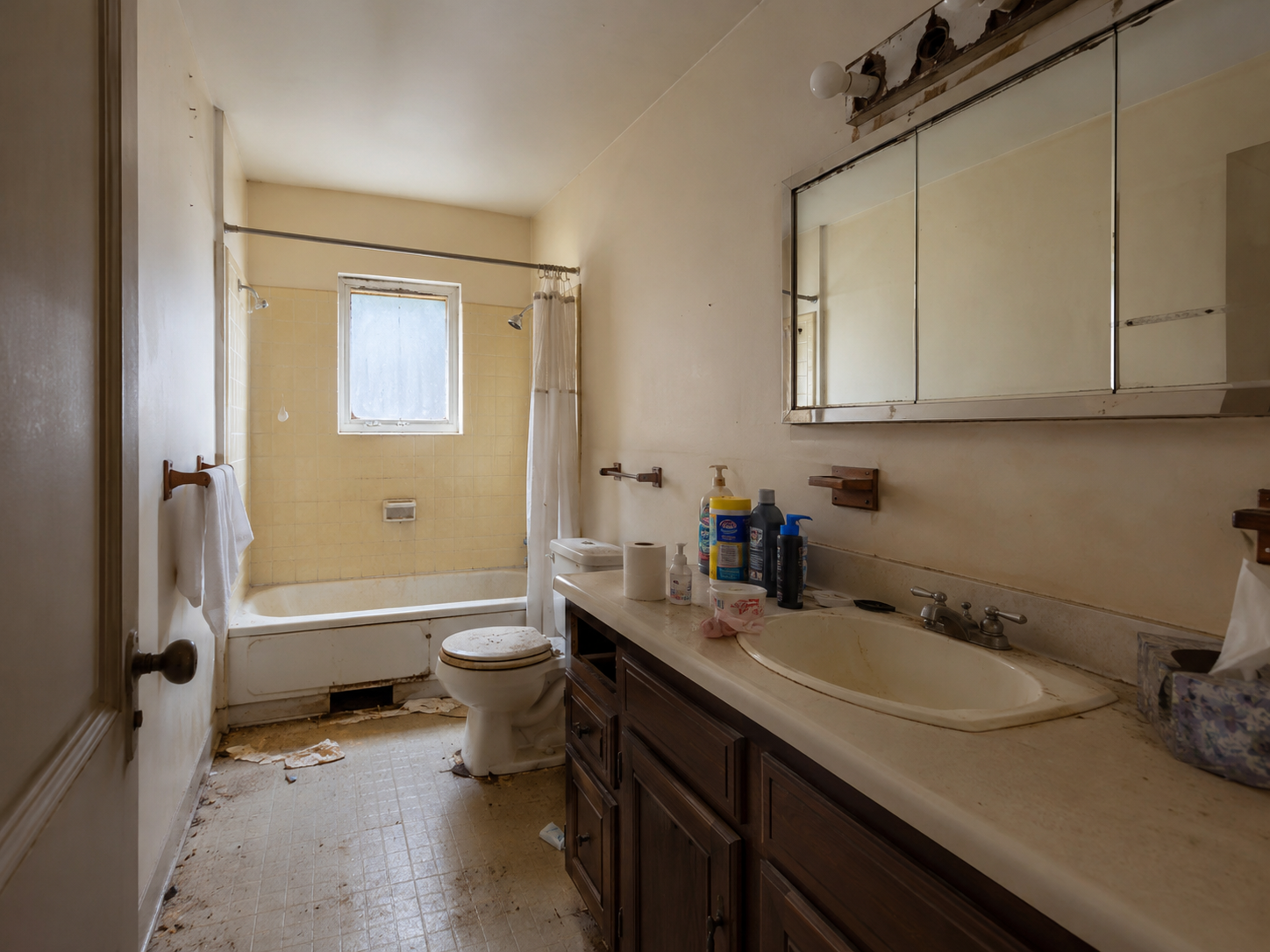 A dated bathroom before updates